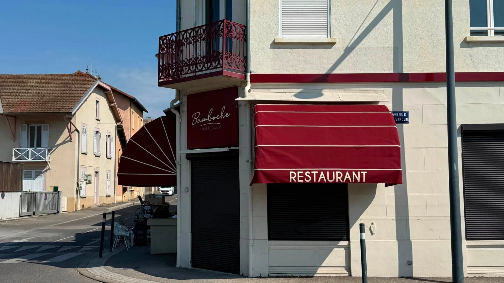 Entreprise experte en installation de store banne à Ambérieu en Bugey et ses alentours